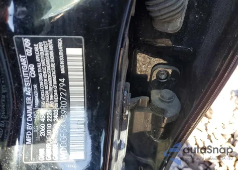 2009 Mercedes-Benz C 300 из США, поврежденный, VIN WDDGF54X39R072794